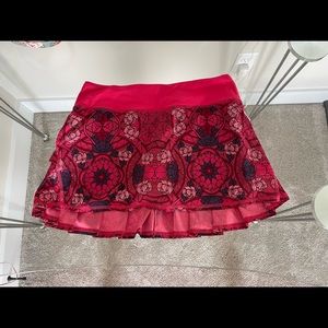Lululemon skort with beautiful floral pattern. Spandex material
